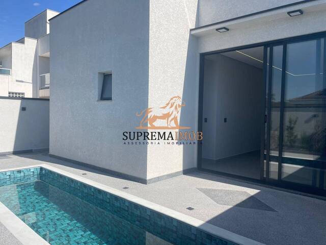 Venda em Aparecidinha - Sorocaba