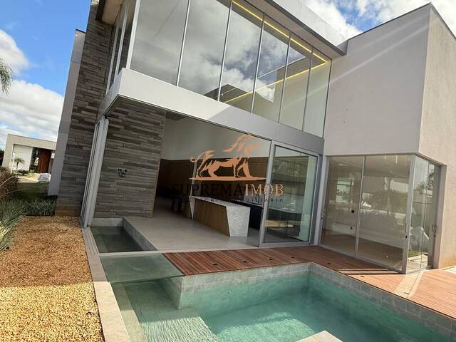 Casa em condomínio para Venda em Votorantim - 2