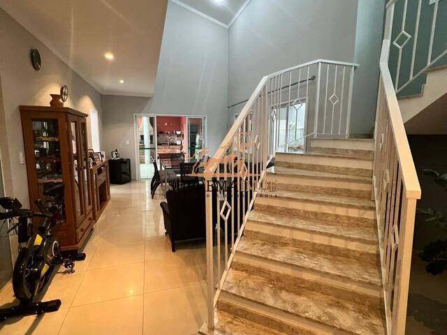 Casa em condomínio para Venda em Votorantim - 2