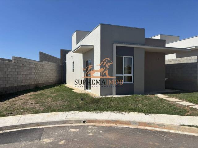 Venda em Aparecidinha - Sorocaba