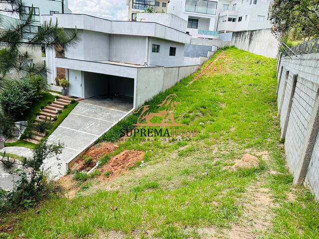 Área para Venda em Cotia - 3